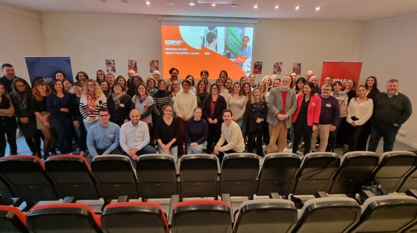 photo de groupe séminaire AIS Soliha