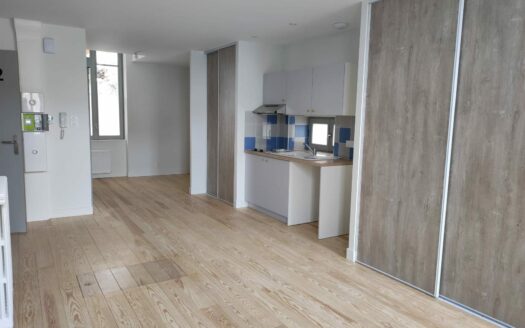 Studio au rez-de-chaussée