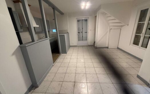 Maison de bourg T3 sur 3 niveaux