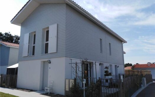 MAISON MITOYENNE T3 EN DUPLEX