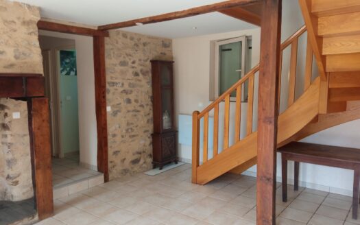MAISON T4 EN DUPLEX AVEC JARDIN
