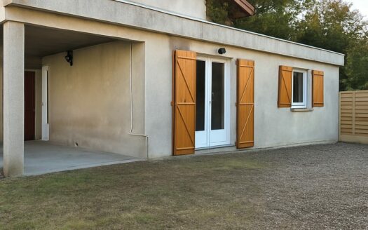 Maison mitoyenne T3 de plain-pied