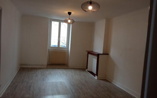 Appartement T4-1er étage