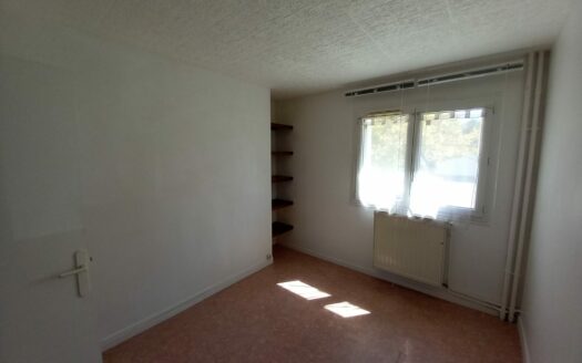 APPARTEMENT T3 EN RDC
